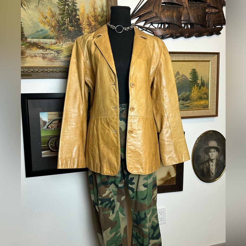 Vintage Caramel  Leather Blazer Style Jacket Made in Canada Size Women's Medium